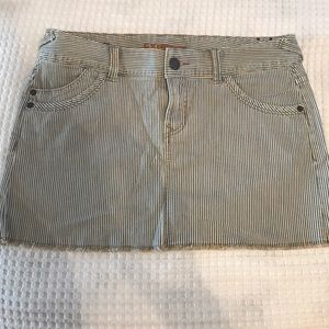 Express denim skirt
