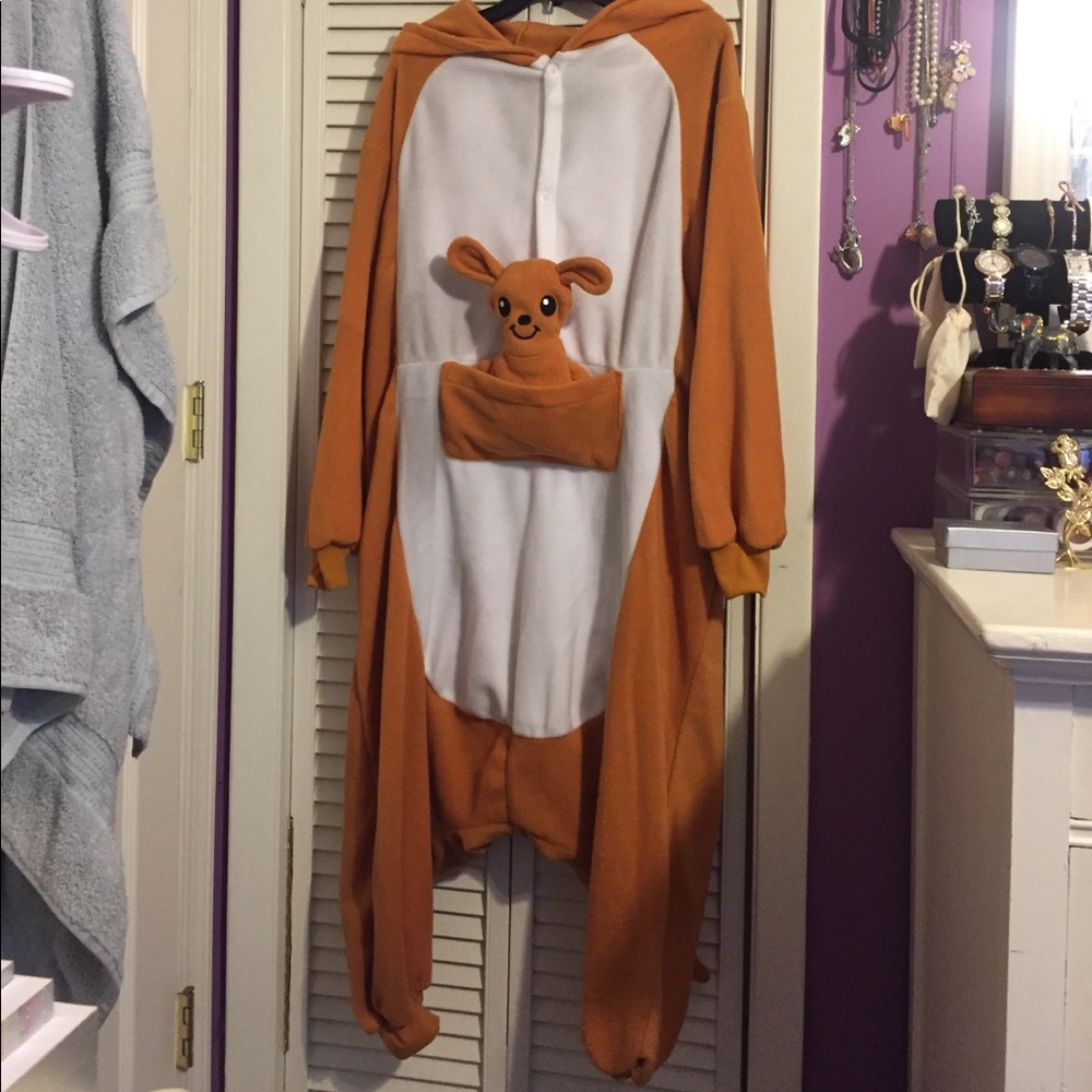 Kangaroo costume