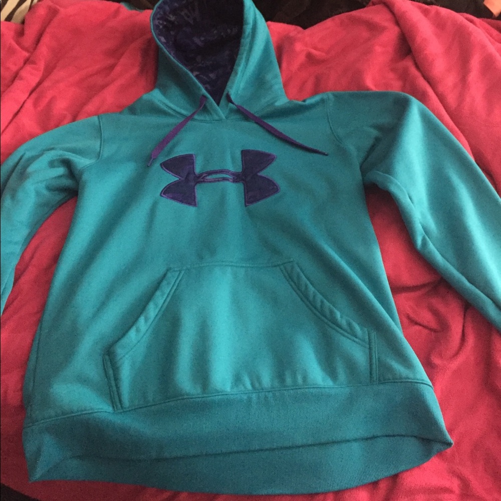 Underarmour hoodie