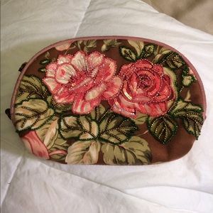 Isabella Fiore clutch