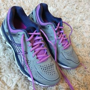 Asics Gel-Kayano 22 Size 7