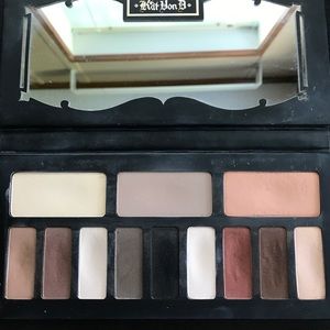kat von d shade and light eyeshadow palette