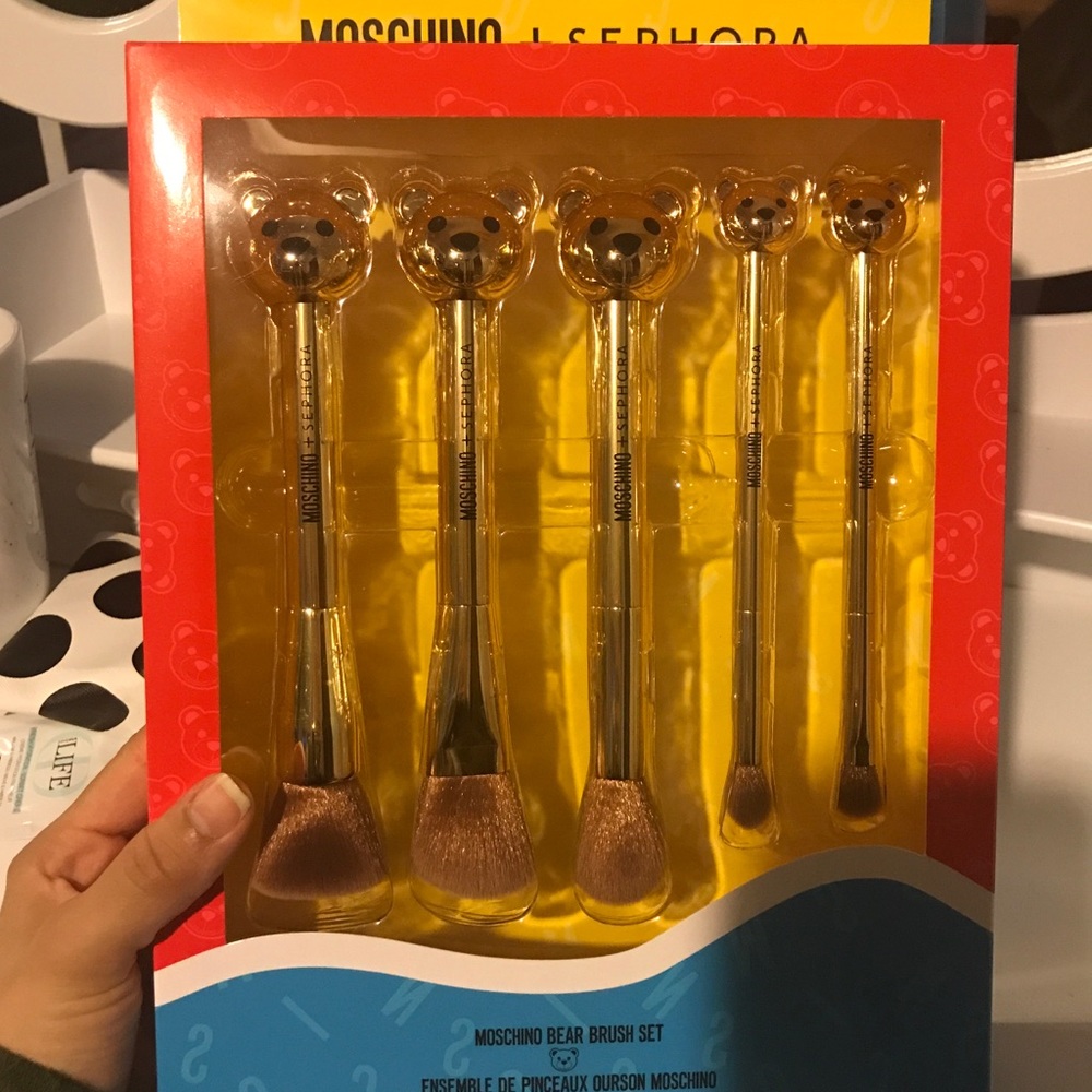 Moschino x Sephora bear brush set