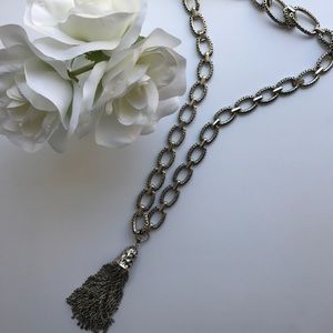 Kendra Scott Tassel Necklace