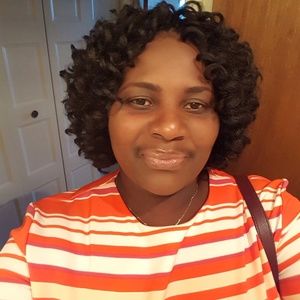 Meet your Posher, Pamela