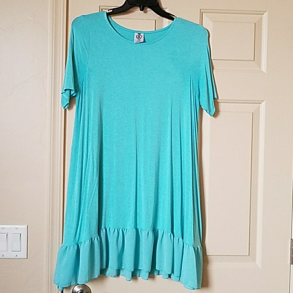 AGNES & DORA CHIFFON RUFFLE TUNIC, EUC