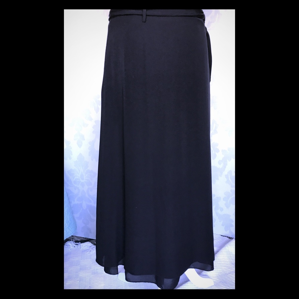 Black silk skirt size 6
