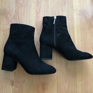 Zara trafaluc black ankle boots