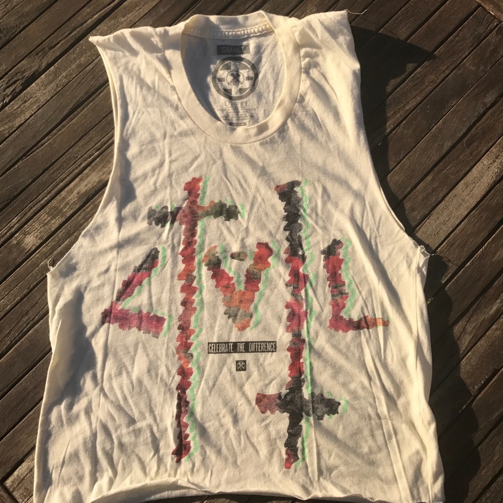 CIVIL crop top NWOT
