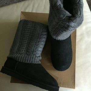 Black Ugg Sweater Cuff boots 8M Black Ugg Sweater Cuff boots 8M