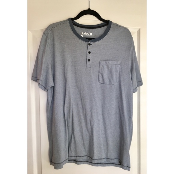 Hurley Other - HURLEY Striped XL T-shirt