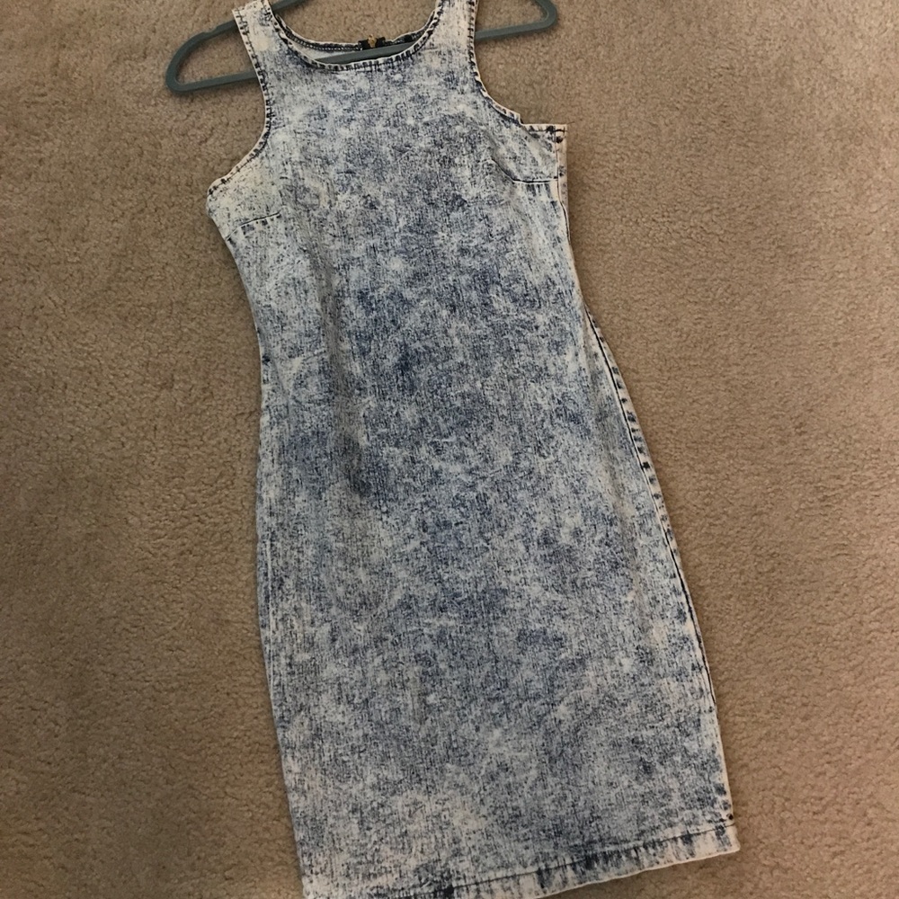 Acid washed denim bodycon dress