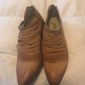 Ankle boots/ booties