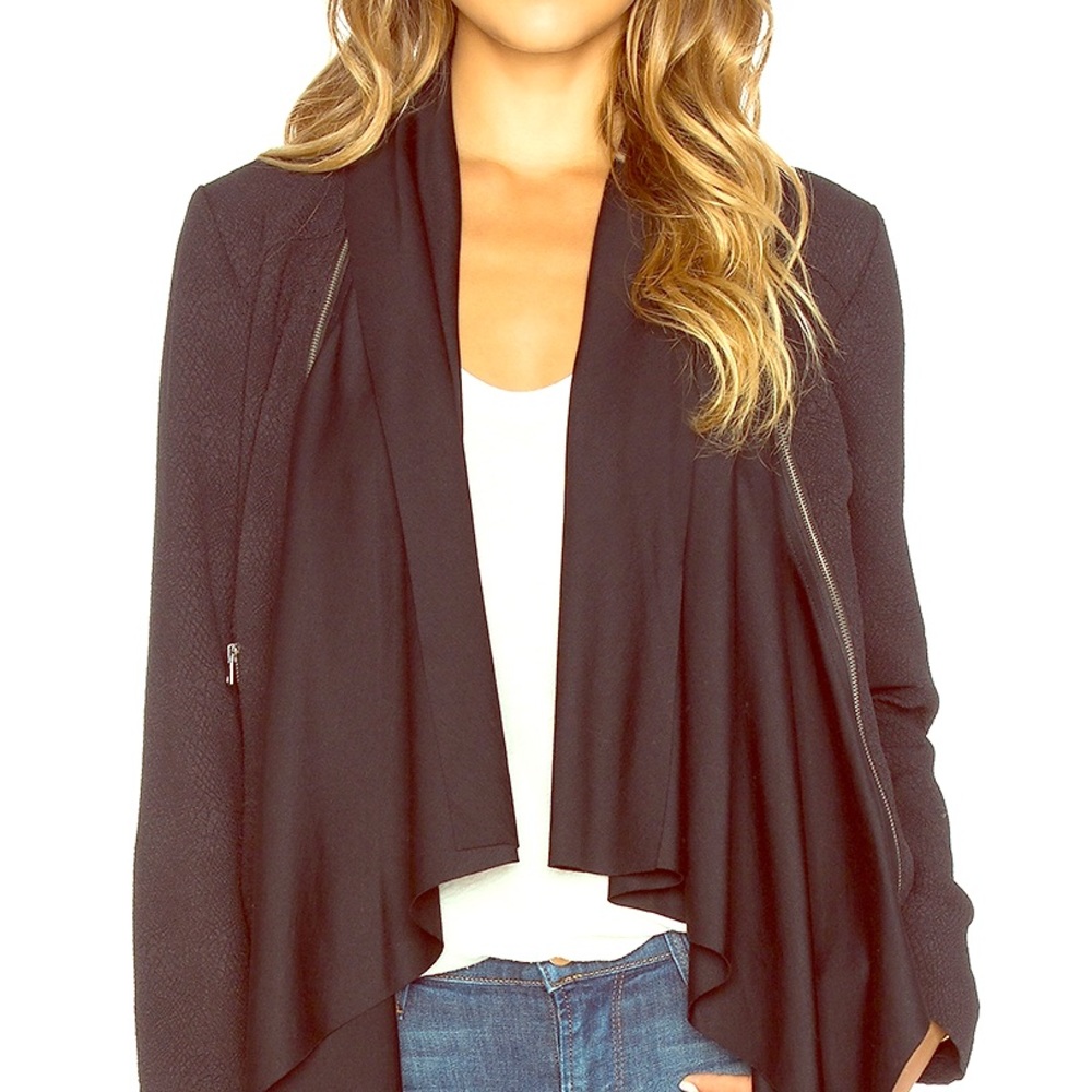NWT Ella Miss Serena Drape Jacket Size Medium