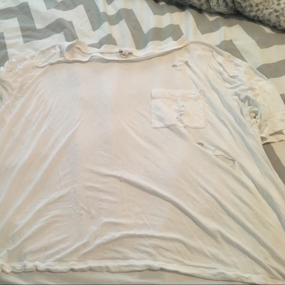 Oversized Distressed white pocket tee