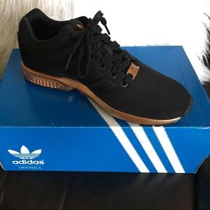 Adidas Original Sneakers