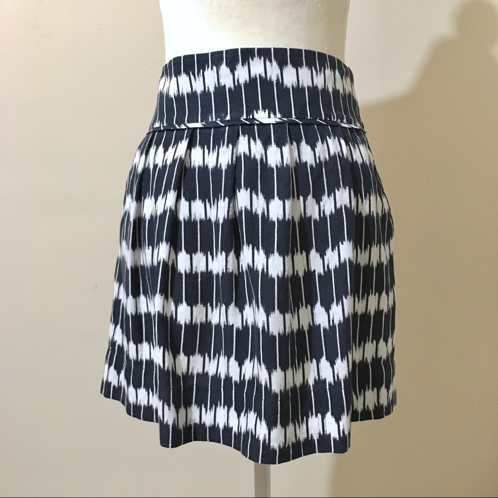 {LOFT} Navy and White Skirt