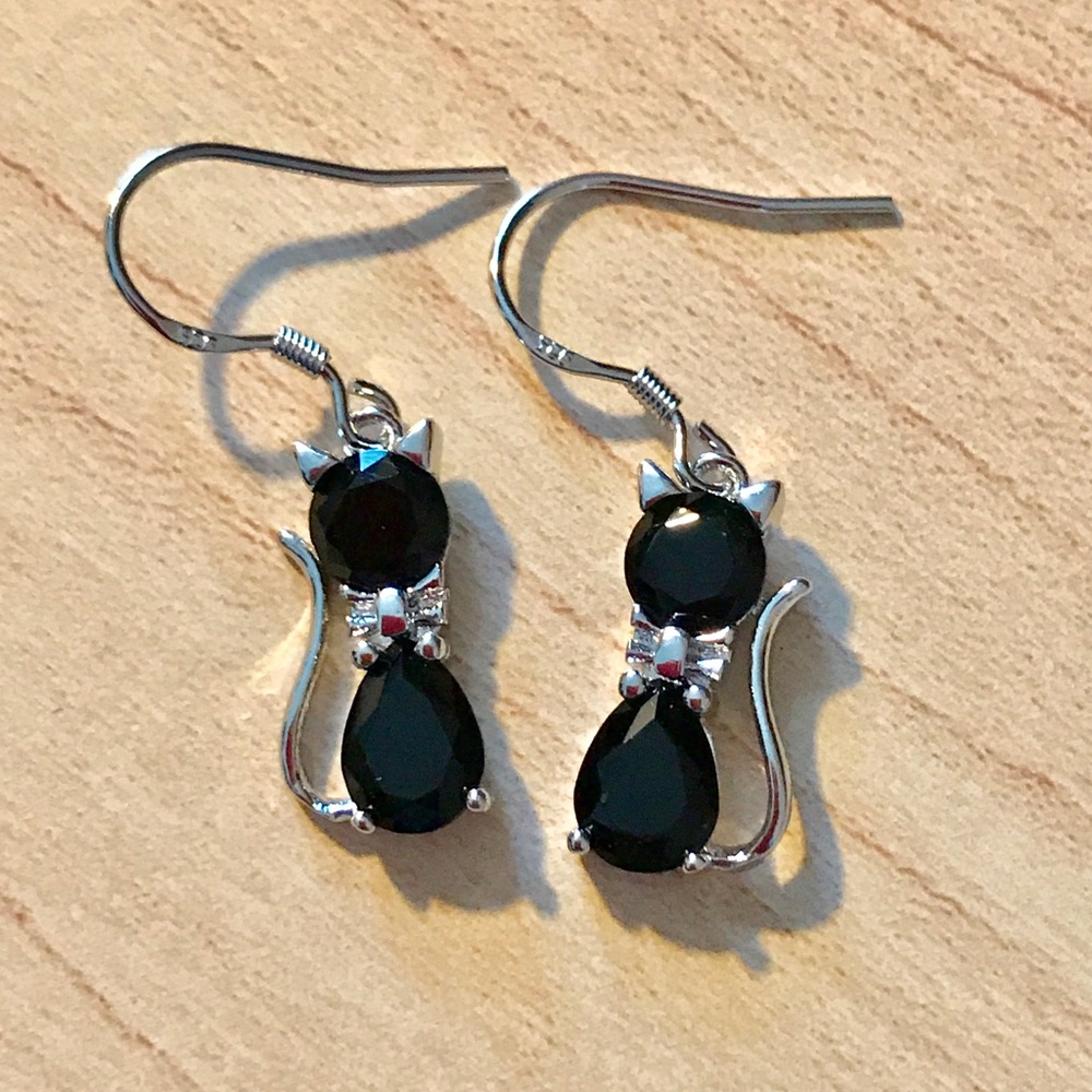 Black Cat 🐈‍⬛ Dangle Earrings Sterling Silver