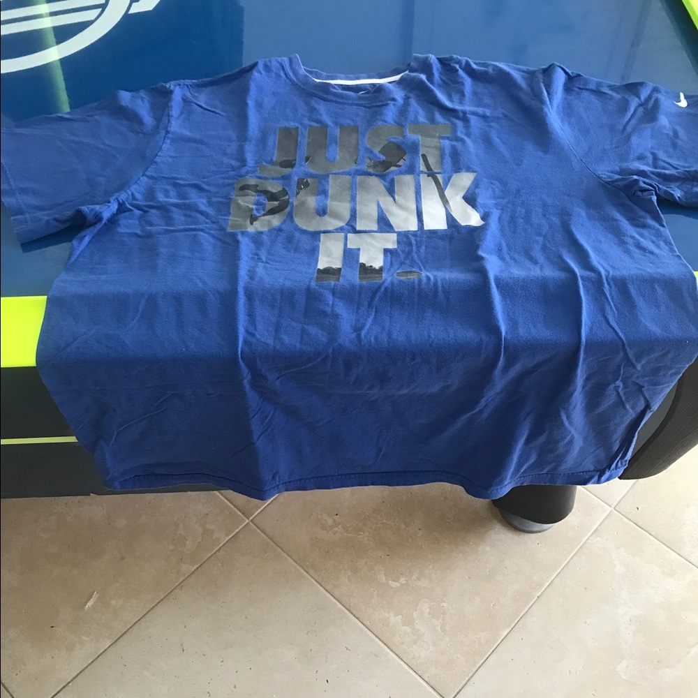 Men's shirt