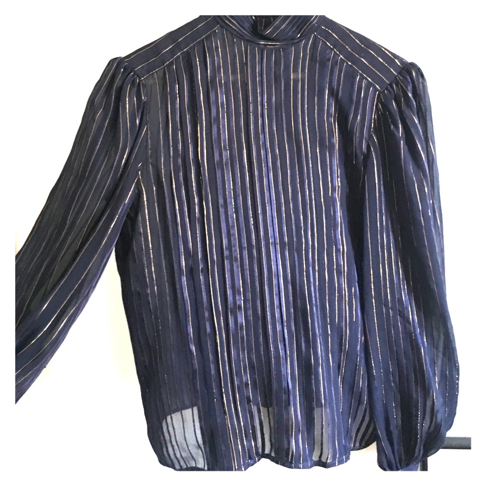 High neck blouse