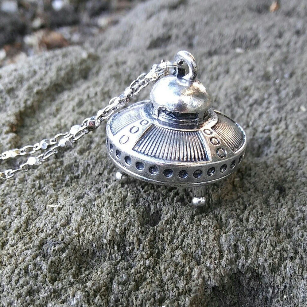 Spaceship locket necklace