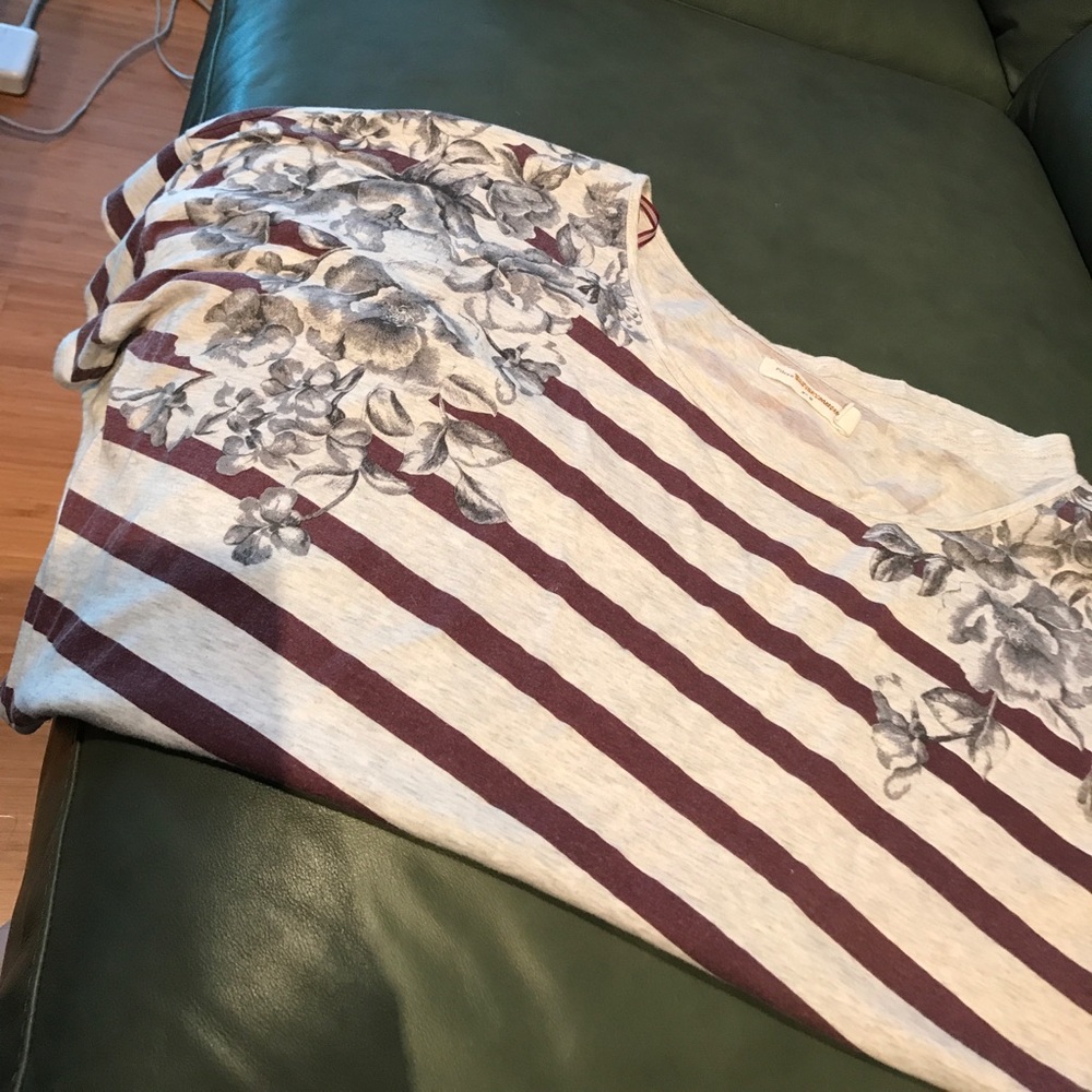 Gray maroon striped floral shirt