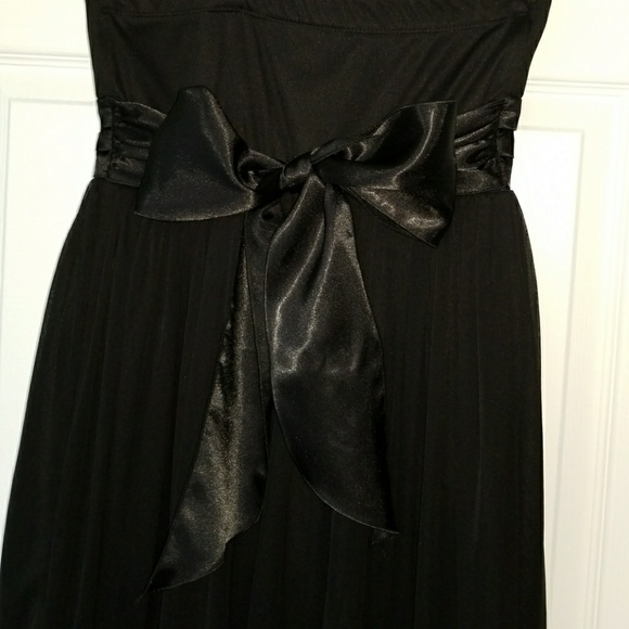 Black One Shoulder Dress - Picture 3 of 5