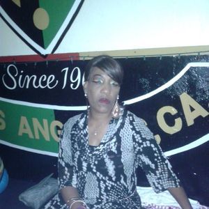 Meet your Posher, Debbie