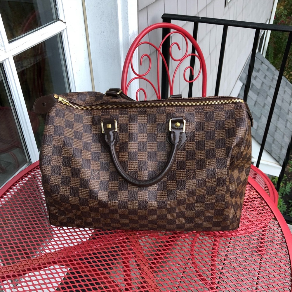 Louis Vuitton Ebene 35