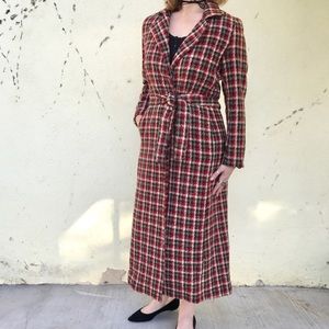 Long TRENCH coat DUSTER POCKETS red plaid belted M Long TRENCH coat DUSTER POCKETS red plaid belted M
