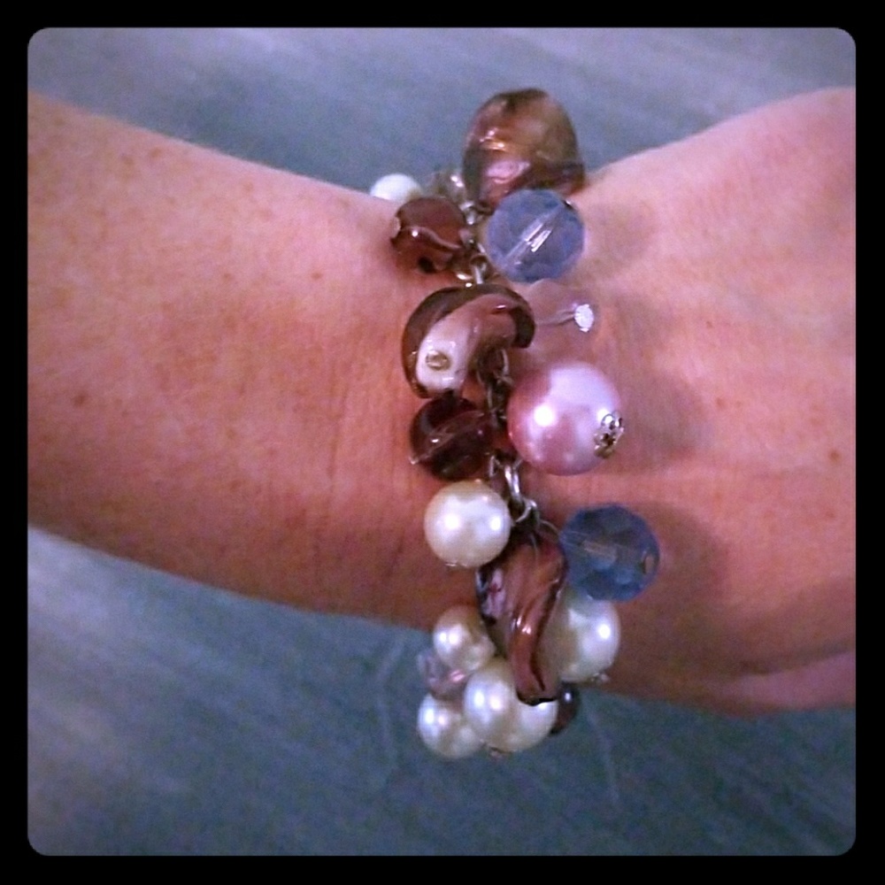 💟Beads and pearl bracelet