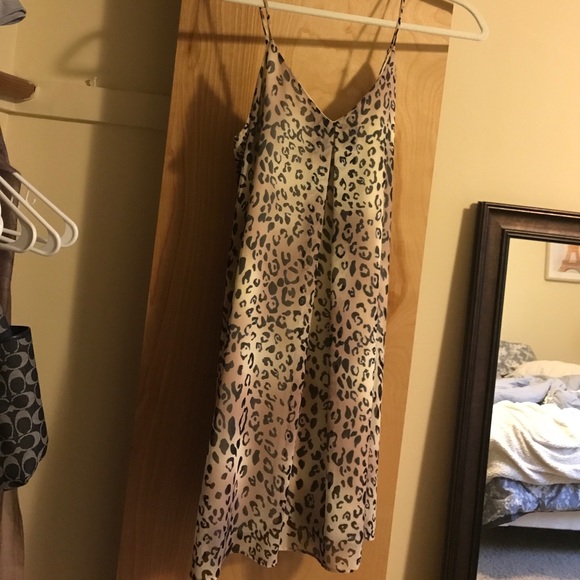 Leopard dress - Picture 1 of 4