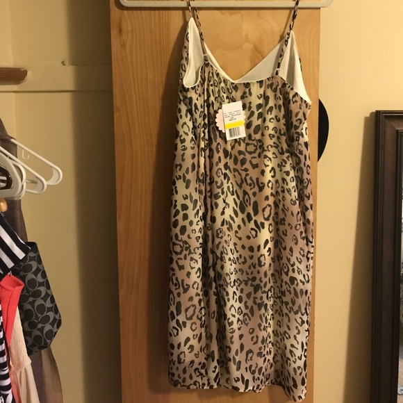 Leopard dress - Picture 2 of 4