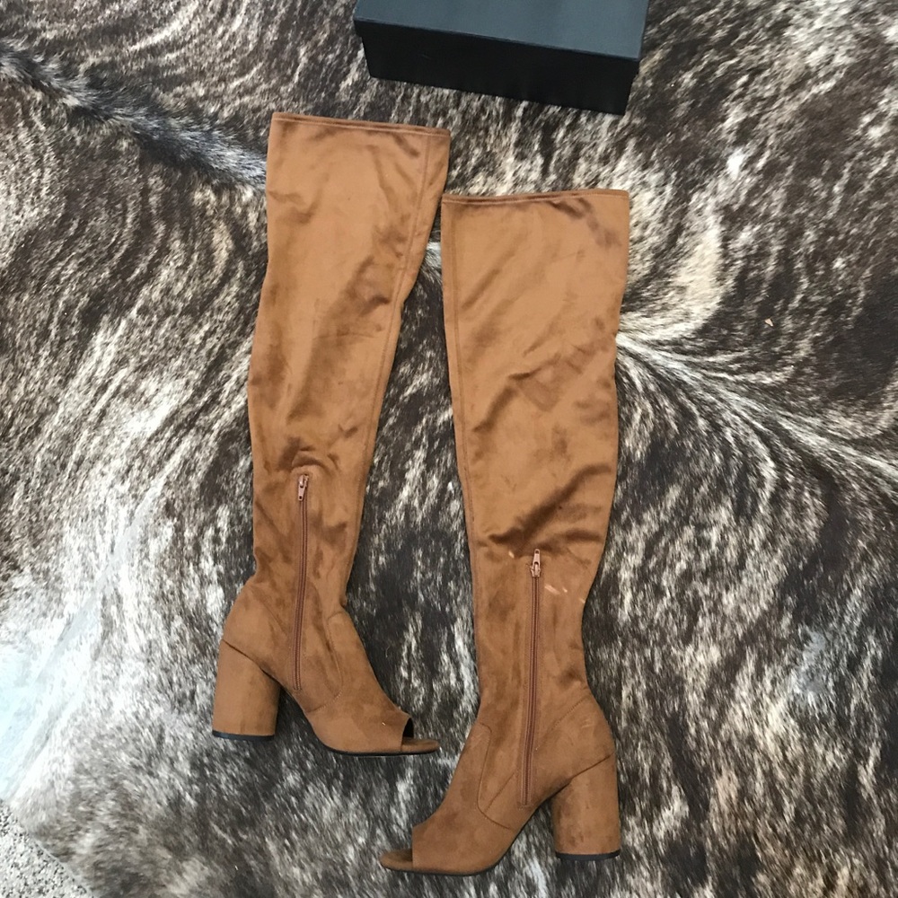 Beautiful ASOS Camel tan over the knee boots ❤️