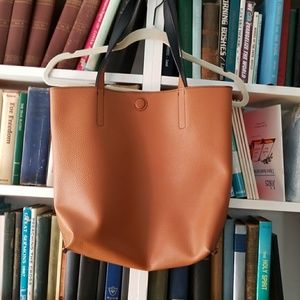 Faux leather reversible tote Faux leather reversible tote