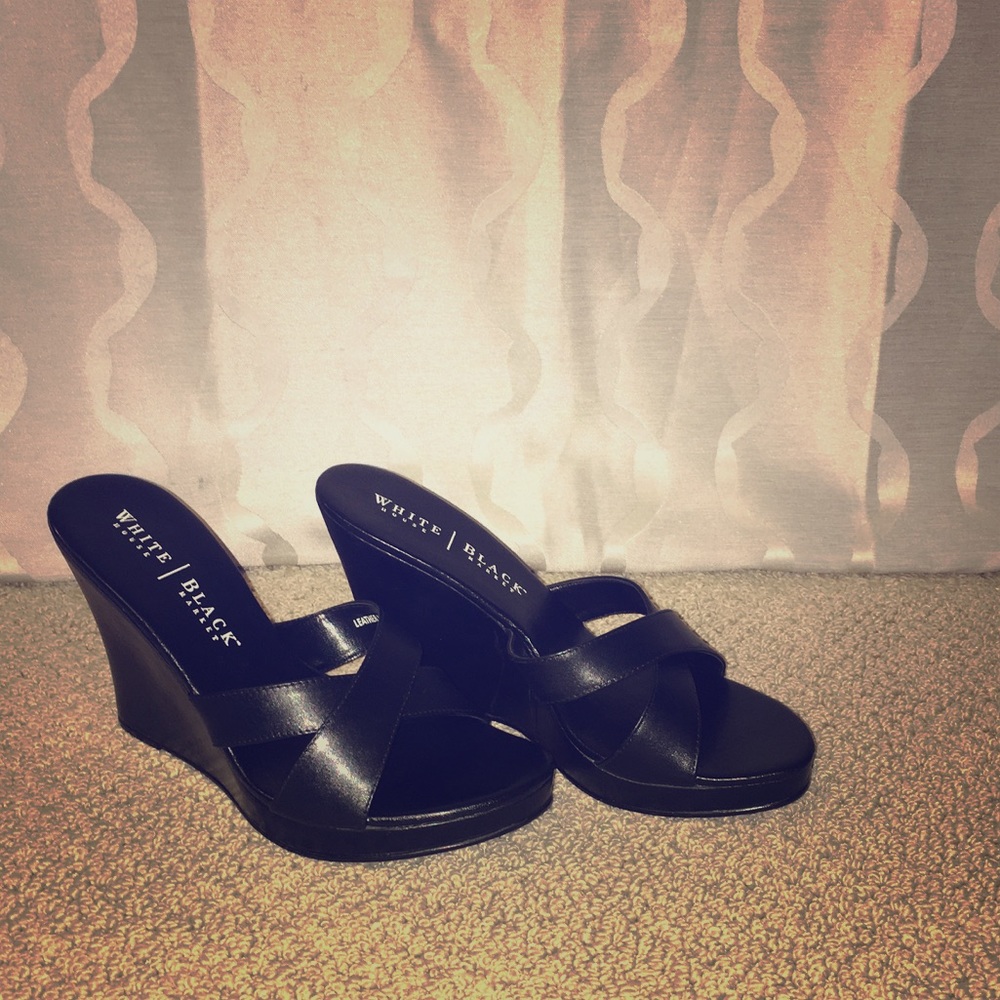 WHITE HOUSE BLACK MARKET - black wedge sandals