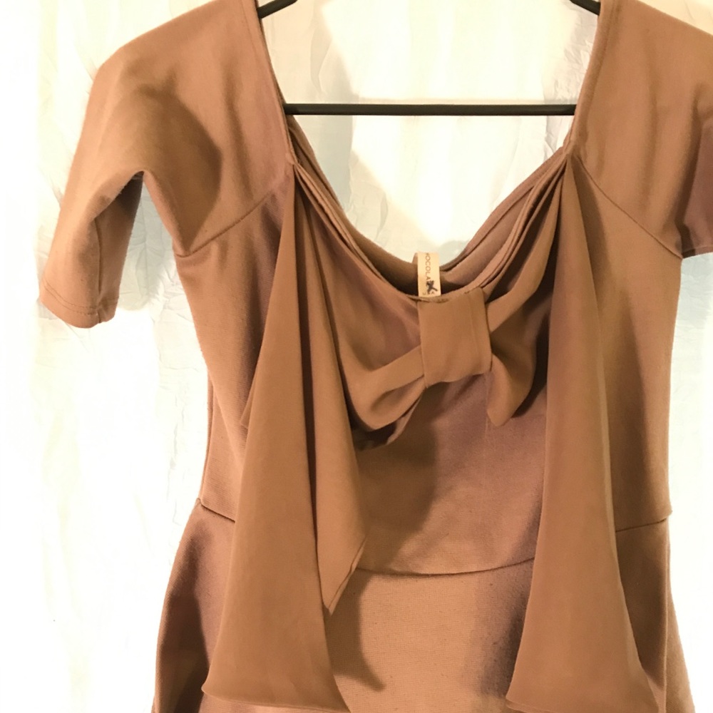 Off the shoulder blouse with bow in front