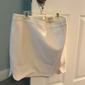 SZ 2 cream wool j.crew skirt. Never worn