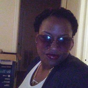 Meet your Posher, Whitney