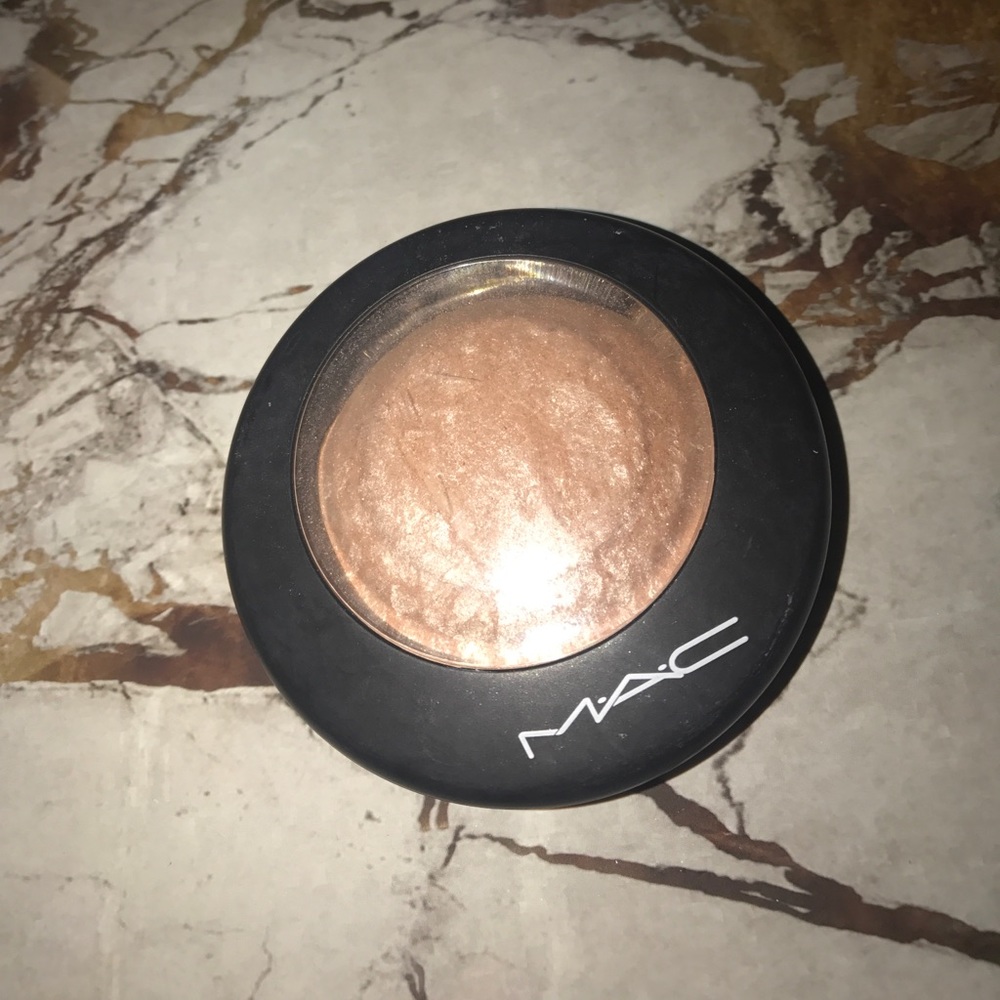 MAC SOFT N GENTLE HIGHLIGHTER