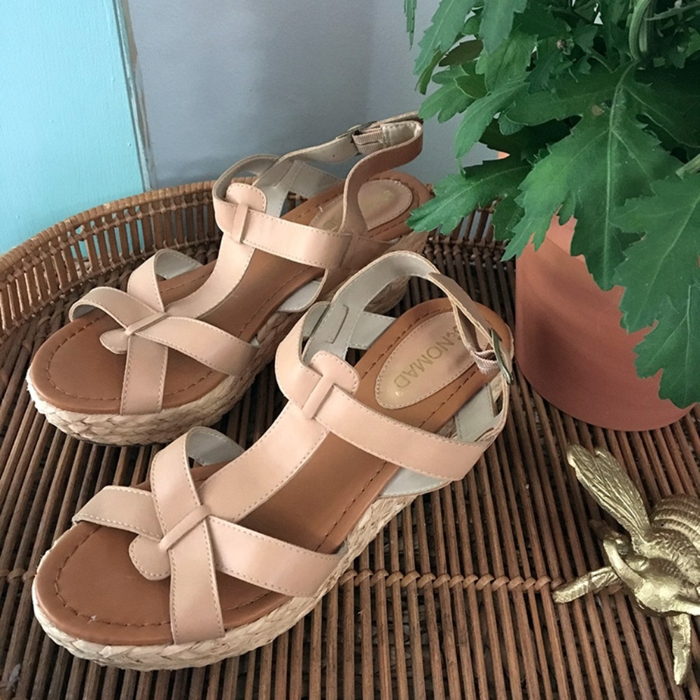 ‼️SALE‼️ Nomad Flatform Jute Wedges