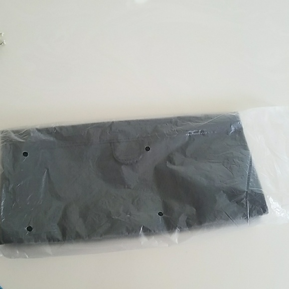 ‼️GIFTED‼️ EL Evening Bag NWOT - Picture 8 of 9