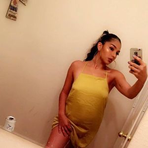 Meet your Posher, Estefania