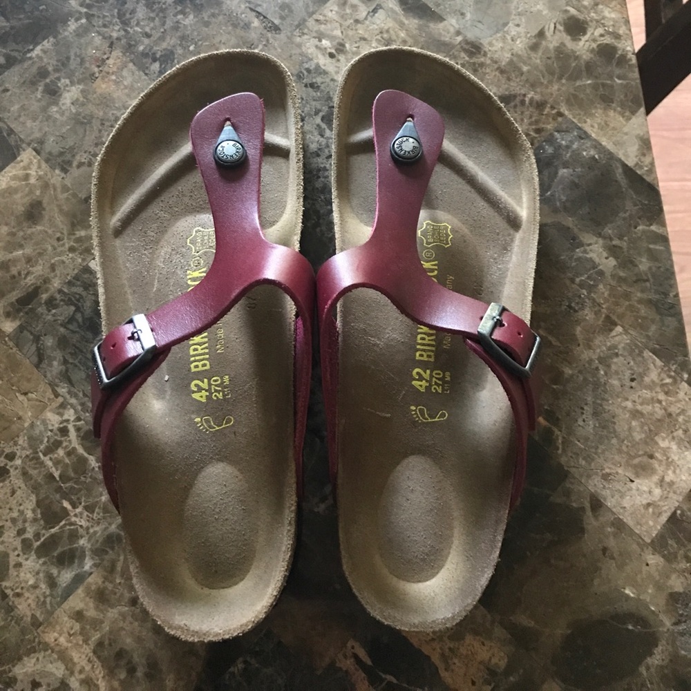 Never worn burgundy Birkenstocks