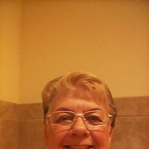 Meet your Posher, Linda