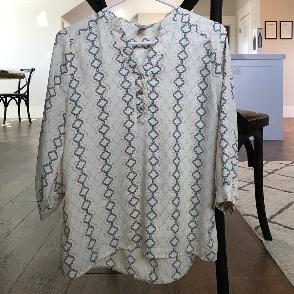 Super cute Downeast blouse