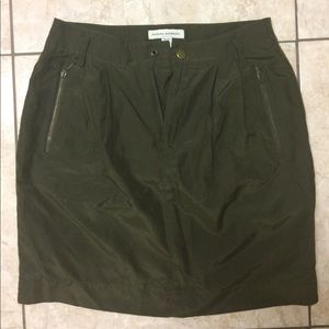 Banana republic olive green skirt 2P