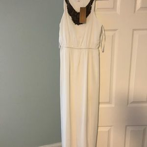 FRANCESCAS SZ SMALL NWT DRESS WHITE W. wood emblem