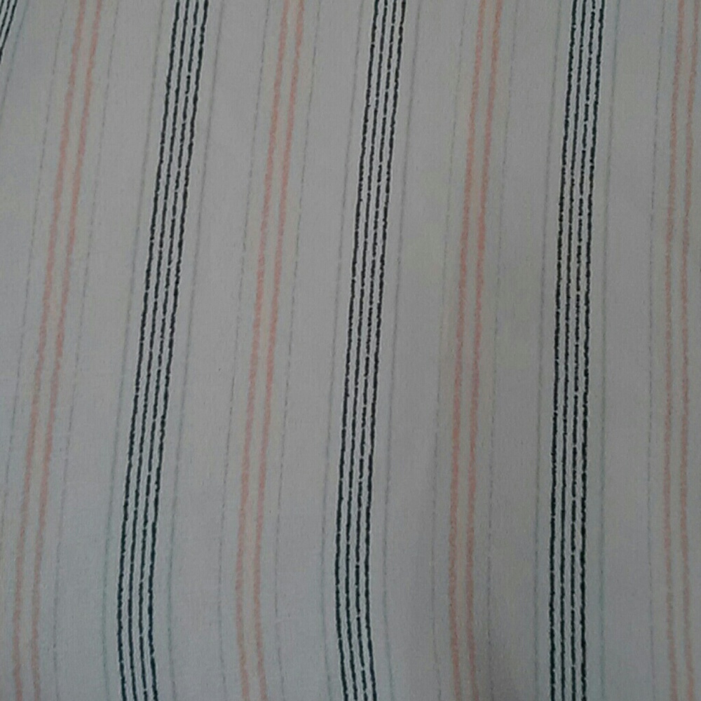 Flutter top - Picture 3 of 3