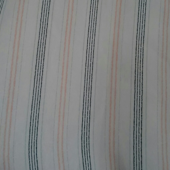 Flutter top - Picture 3 of 3